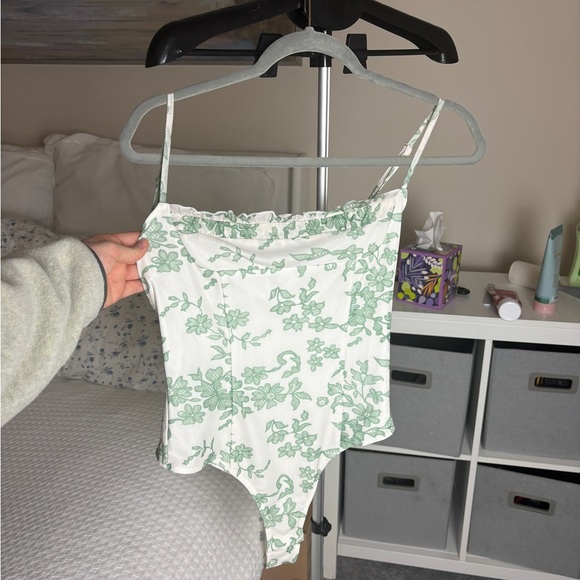 Princess Polly Bodysuit - Picture 7 of 8